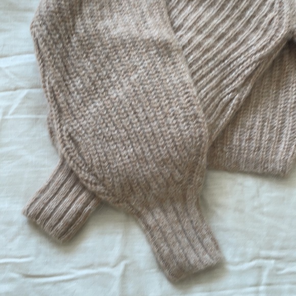 H&M alpaca blend sweater - Picture 7 of 8